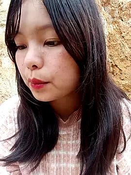 XoiXoi232 online show from March 17, 2026, 9:45 am