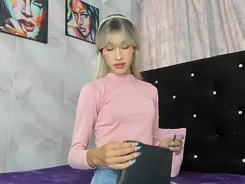 Snapshot of samara_novice18 chatting on September 26, 2025, 6:56 pm samara novice18 online show from September 26, 2025, 6:56 pm