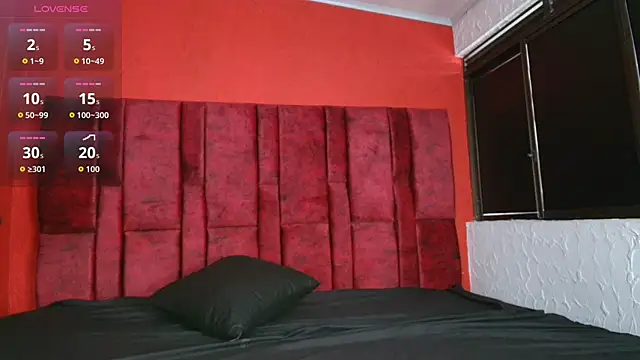 LilithVibe  online show from February 16, 2026, 4:03 pm