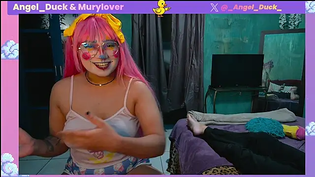 Angel Duck online show from July 17, 2026, 10:03 pm