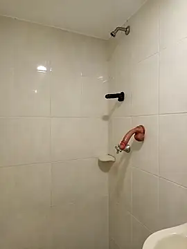 lanarios online show from September 11, 2025, 4:34 am