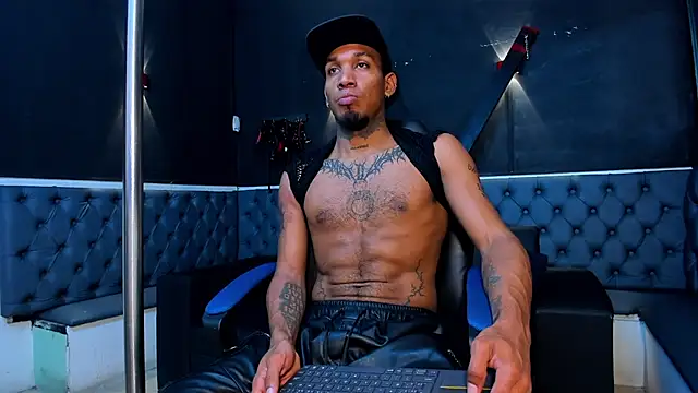 Snapshot of DIEGO_WICKED chatting on September 27, 2025, 7:30 pm DIEGO WICKED online show from September 27, 2025, 7:30 pm