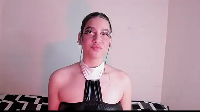 Snapshot of Megan_Luxe chatting on March 1, 2026, 4:36 am Megan Luxe online show from March 1, 2026, 4:36 am