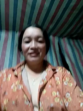 Bliss rose online show from October 6, 2025, 12:24 pm