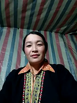 Bliss rose online show from November 7, 2025, 7:52 am