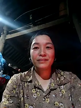 Bliss rose online show from February 6, 2026, 2:42 pm