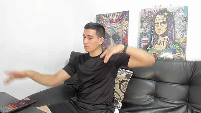 Snapshot of Mike3Xxx chatting on September 24, 2025, 2:15 am Mike3Xxx online show from September 24, 2025, 2:15 am