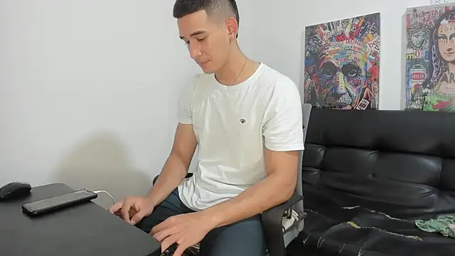 Snapshot of Mike3Xxx chatting on September 29, 2025, 1:22 am Mike3Xxx online show from September 29, 2025, 1:22 am