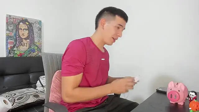 Snapshot of Mike3Xxx chatting on November 6, 2025, 11:37 pm Mike3Xxx online show from November 6, 2025, 11:37 pm