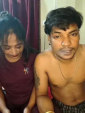 Hotbhabi305 online show from March 28, 2026, 5:12 pm