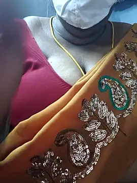 TAMIL ELAKKIYA online show from February 24, 2026, 9:13 pm