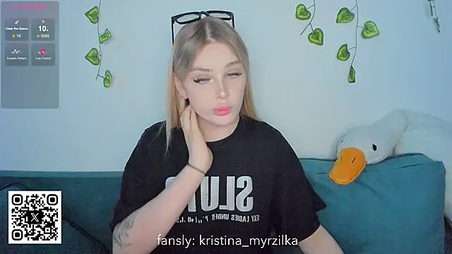 Snapshot of myrzilka chatting on April 19, 2026, 11:20 am myrzilka online show from April 19, 2026, 11:20 am