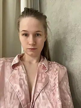 belka22  online show from December 2, 2025, 3:18 pm