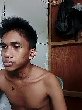 Snapshot of charlie0728 chatting on October 11, 2025, 12:21 am charlie0728 online show from October 11, 2025, 12:21 am