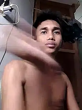 Snapshot of charlie0728 chatting on October 11, 2025, 1:53 pm charlie0728 online show from October 11, 2025, 1:53 pm