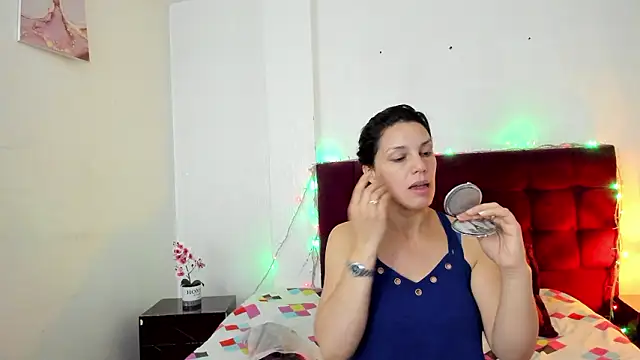 MashaPiink online show from March 18, 2026, 12:52 pm