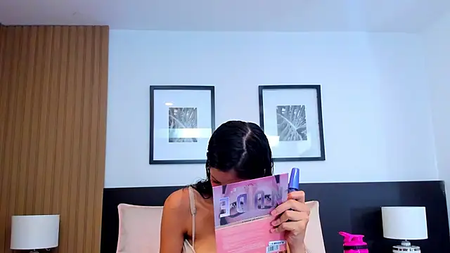 Snapshot of catalina_jolie chatting on December 1, 2025, 4:28 am catalina jolie online show from December 1, 2025, 4:28 am