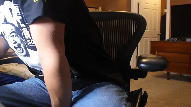 Snapshot of jjjjjfive chatting on October 19, 2025, 6:36 am jjjjjfive online show from October 19, 2025, 6:36 am