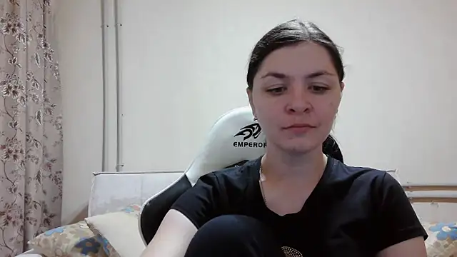 Snapshot of Amanda_Soft chatting on October 7, 2025, 2:03 pm Amanda Soft online show from October 7, 2025, 2:03 pm