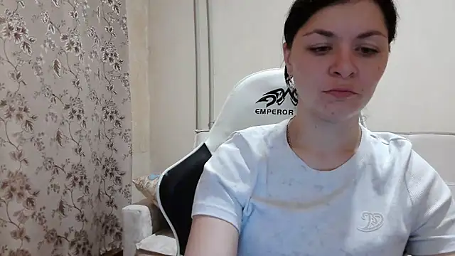 Snapshot of Amanda_Soft chatting on October 20, 2025, 5:35 pm Amanda Soft online show from October 20, 2025, 5:35 pm