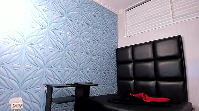 juanmechanic  online show from March 4, 2026, 11:16 am