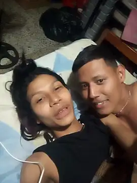 Snapshot of TifannyHott chatting on September 19, 2025, 10:21 pm TifannyHott online show from September 19, 2025, 10:21 pm