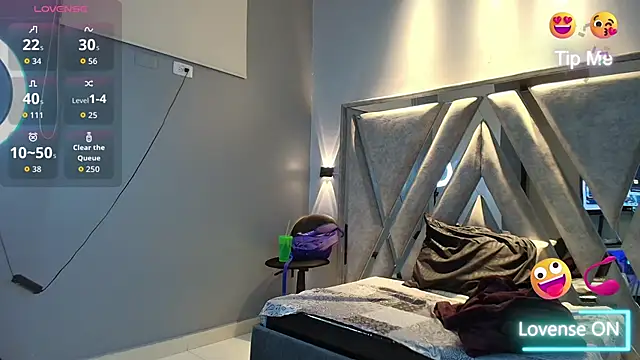 Snapshot of Nezuko_16 chatting on October 15, 2025, 3:39 am Nezuko 16 online show from October 15, 2025, 3:39 am