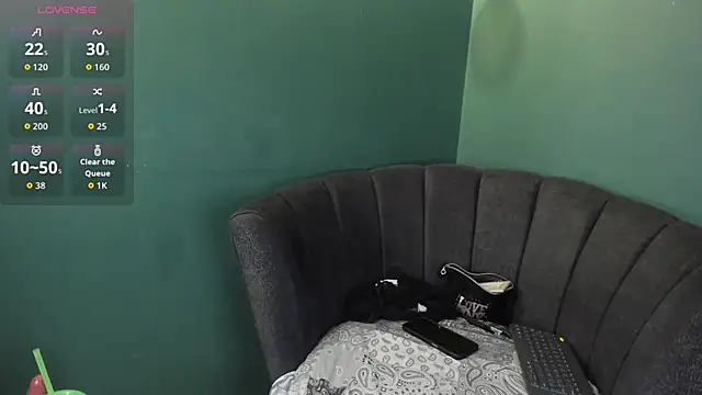 Snapshot of Nezuko_16 chatting on October 30, 2025, 4:03 am Nezuko 16 online show from October 30, 2025, 4:03 am