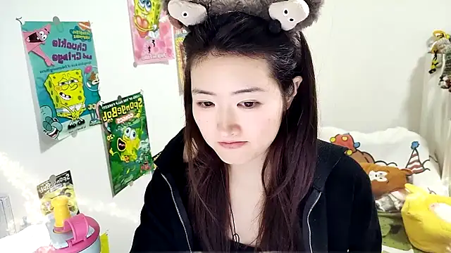 Snapshot of Moonlight-23 chatting on October 26, 2025, 2:12 pm Moonlight-23 online show from October 26, 2025, 2:12 pm