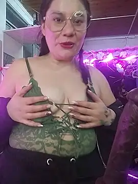 miichellemalvoa online show from July 15, 2026, 2:28 am