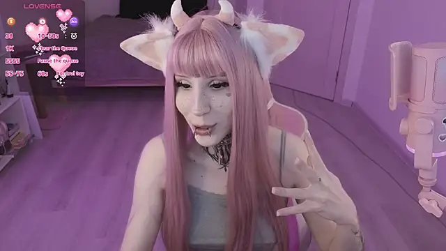 Nana stolass online show from April 1, 2026, 1:41 pm