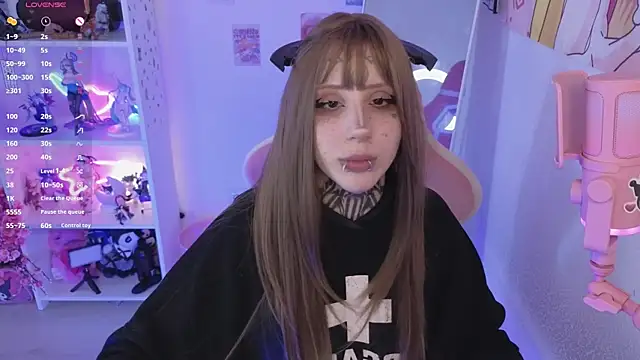 Nana stolass online show from May 24, 2026, 11:59 am