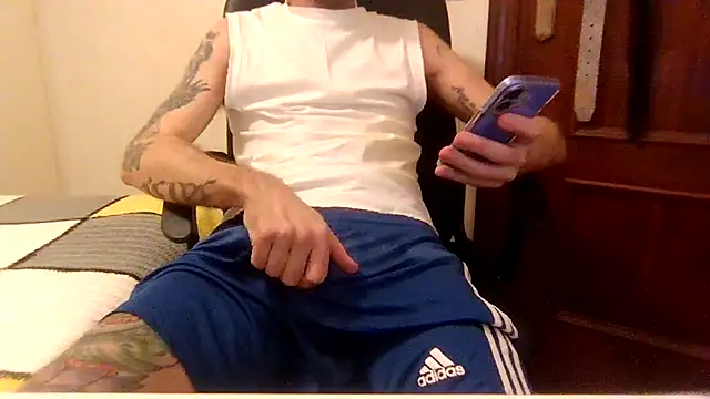 Snapshot of Edu7911 chatting on November 9, 2025, 11:14 pm Edu7911 online show from November 9, 2025, 11:14 pm