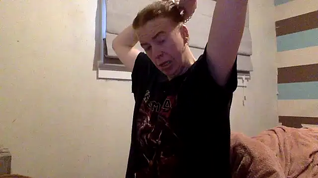 Bellababexox online show from April 3, 2026, 6:28 pm