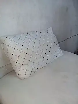 Snapshot of Ghost5943 chatting on October 4, 2025, 10:41 pm Ghost5943 online show from October 4, 2025, 10:41 pm