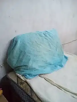 Snapshot of Ghost5943 chatting on October 22, 2025, 3:51 am Ghost5943 online show from October 22, 2025, 3:51 am