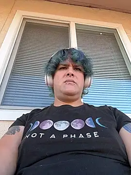 Snapshot of Julietserenity chatting on November 24, 2025, 9:58 pm Julietserenity online show from November 24, 2025, 9:58 pm