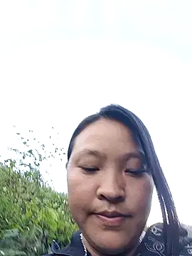 MuiNay online show from October 4, 2025, 11:47 pm