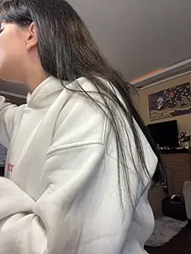 kimberlyy77 online show from September 21, 2025, 6:04 am