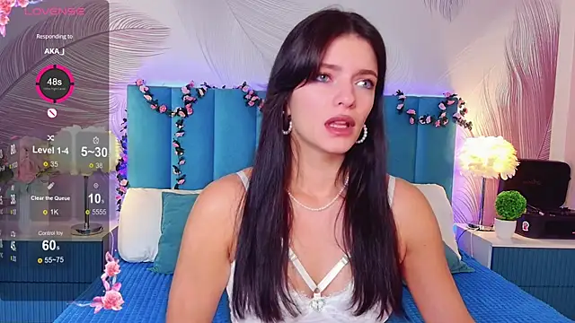 kimberlyy77 online show from October 4, 2025, 6:33 am