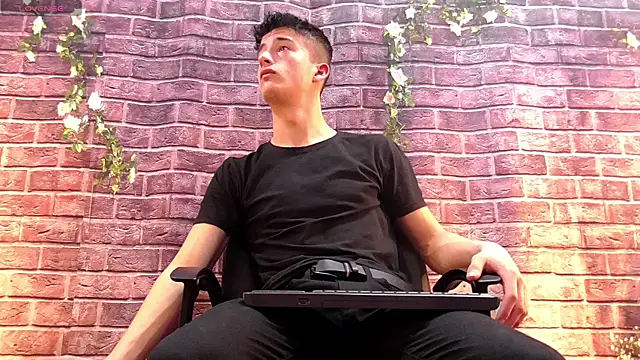 Snapshot of SirReed chatting on November 22, 2025, 4:00 am SirReed online show from November 22, 2025, 4:00 am