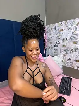 Snapshot of Dirtydaisyxx25 chatting on October 11, 2025, 8:29 pm Dirtydaisyxx25 online show from October 11, 2025, 8:29 pm