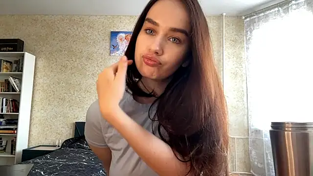 Quiet luxury online show from January 13, 2026, 9:03 am