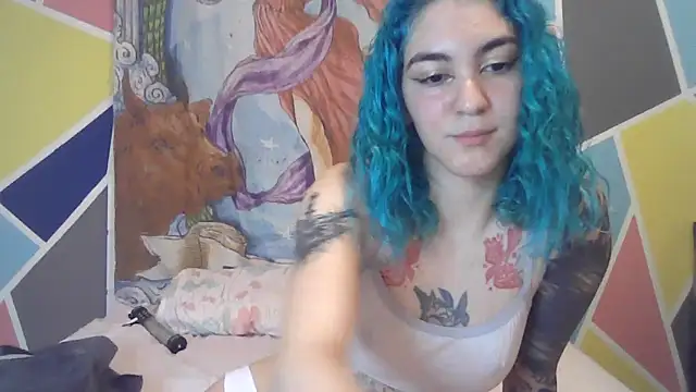 peetitefairy online show from September 30, 2025, 3:44 am