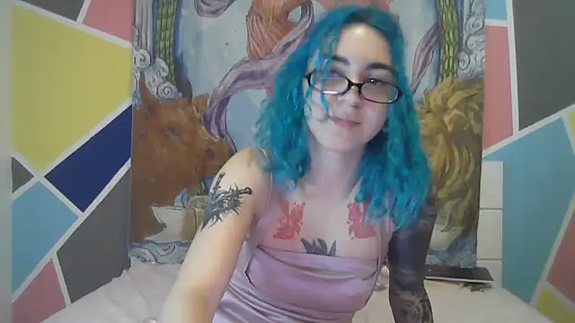 peetitefairy online show from October 1, 2025, 3:56 am