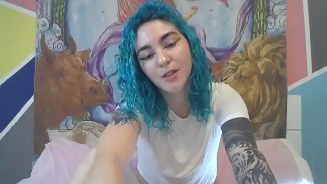 peetitefairy online show from October 13, 2025, 4:45 am