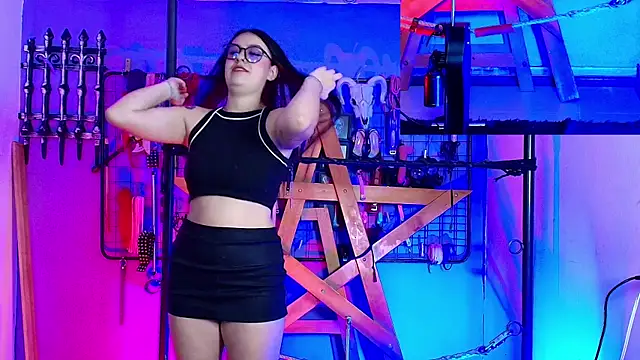 Snapshot of Misstresss_aurora_bdsm chatting on October 8, 2025, 3:31 pm Misstresss aurora bdsm online show from October 8, 2025, 3:31 pm