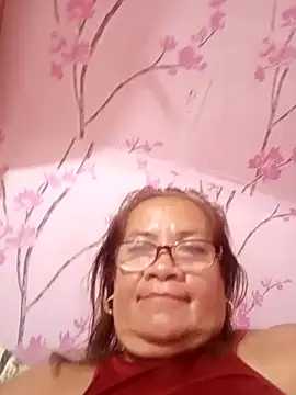 Snapshot of vickyhot1966 chatting on October 8, 2025, 10:46 am vickyhot1966 online show from October 8, 2025, 10:46 am