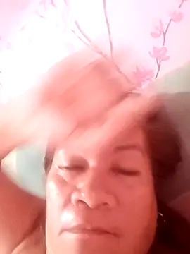 Snapshot of vickyhot1966 chatting on October 30, 2025, 1:51 am vickyhot1966 online show from October 30, 2025, 1:51 am