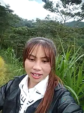 Snapshot of Dung-Thao19 chatting on October 15, 2025, 6:24 am Dung-Thao19 online show from October 15, 2025, 6:24 am